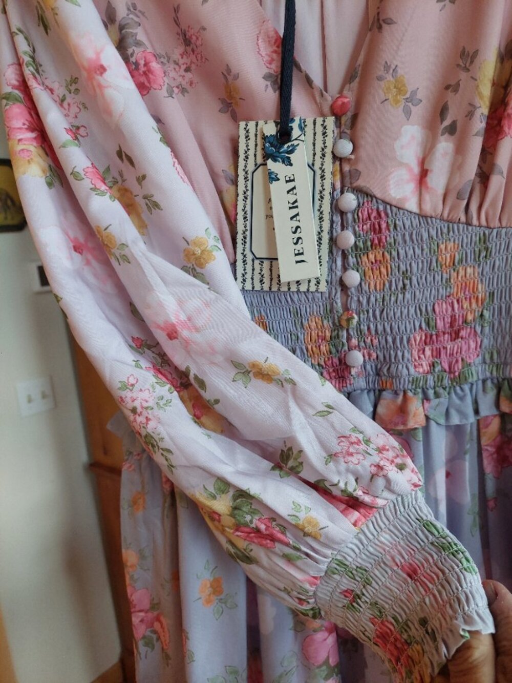 Jessakae Maxi Rose garden Dress, size L - Picture 5 of 9